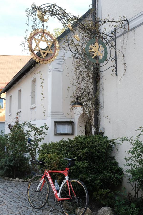 Hotel Zum Goldenen Lowen Kallmünz Exteriér fotografie